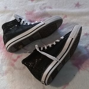 Black and white sequins shoes